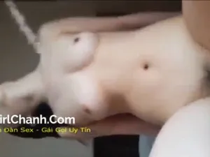 Nhân tình rên sướng lên đỉnh trong tư thế "cưỡi ngữa"