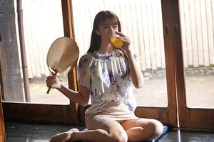 Mùa hè buồn chán ở quê nện vợ yêu gần nhà thiếu thốn vì lấy chồng già
