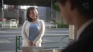 Chồng yếu không làm lên đỉnh, cô vợ lên mạng tìm trai trẻ quan hệ khỏe